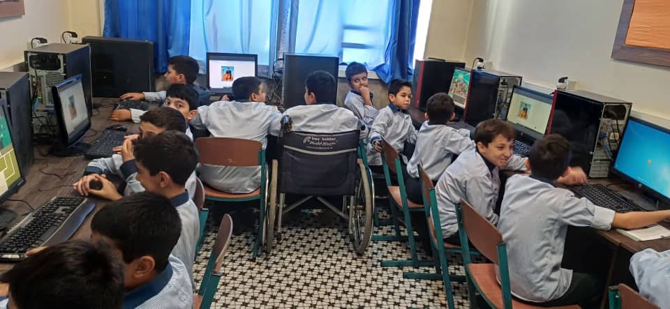 دبستان هوشمند شیخ محمد خیابانی